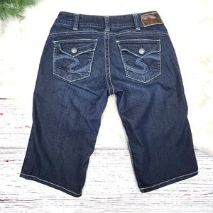 👖New |•SILVER JEANS•| Suki Rose Surplus Bermuda Jean Shorts👖